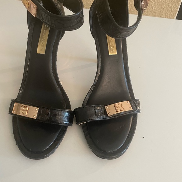BCBG Maxazria black python print Sandals for women - Picture 1 of 5